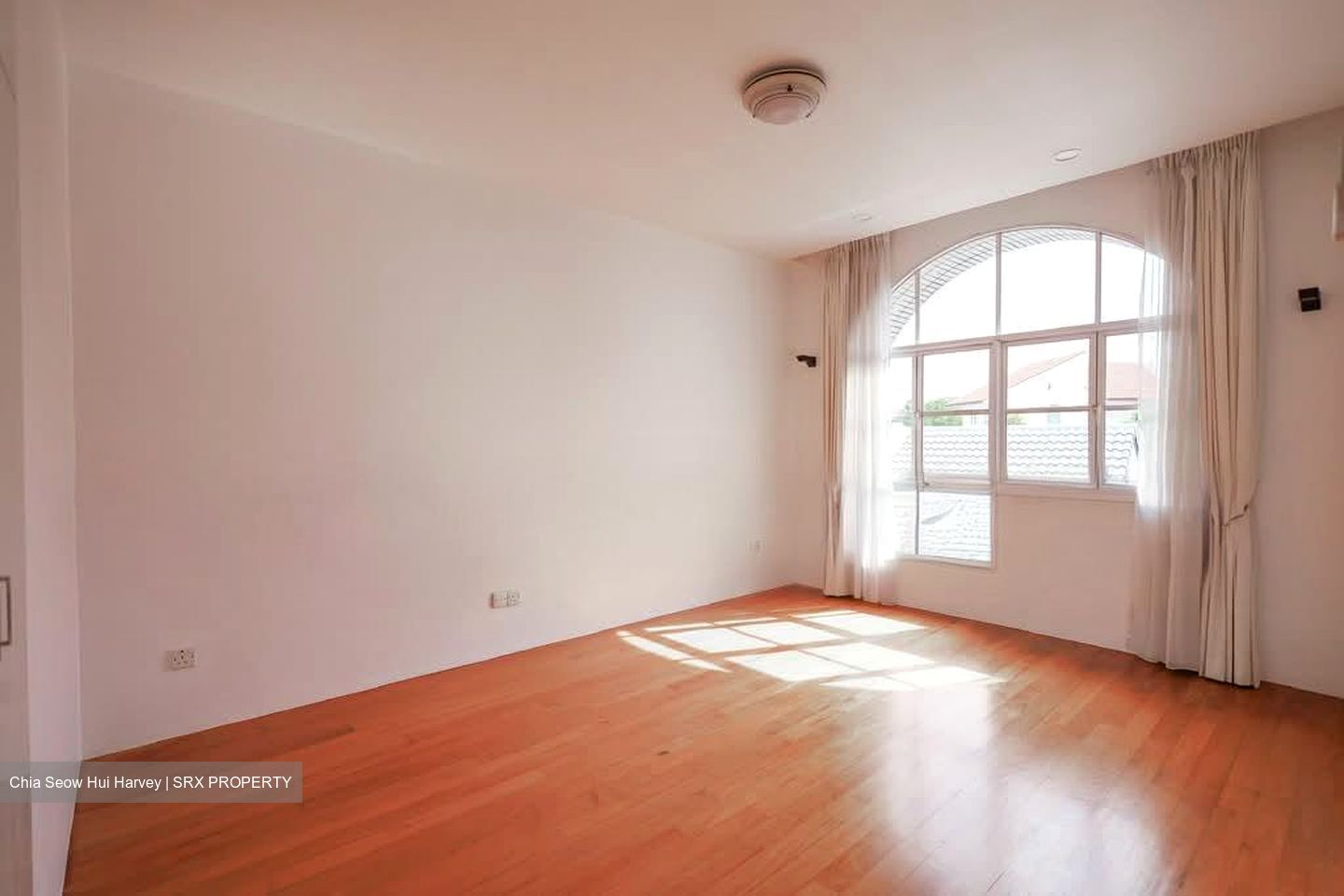 East Coast Hill (D16), Semi-Detached #593991751